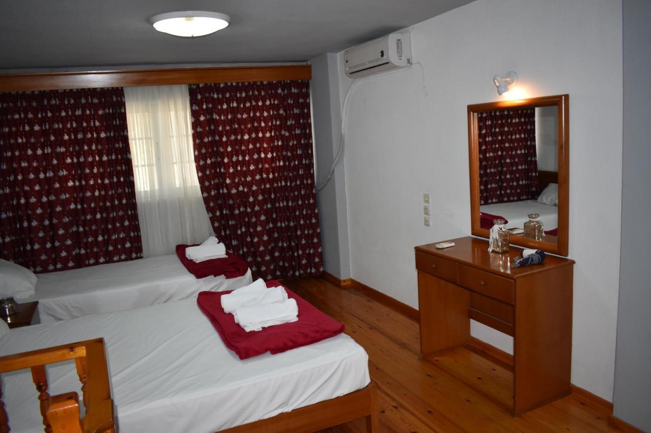 Galanis Studios And Apartments Platamonas Exterior foto
