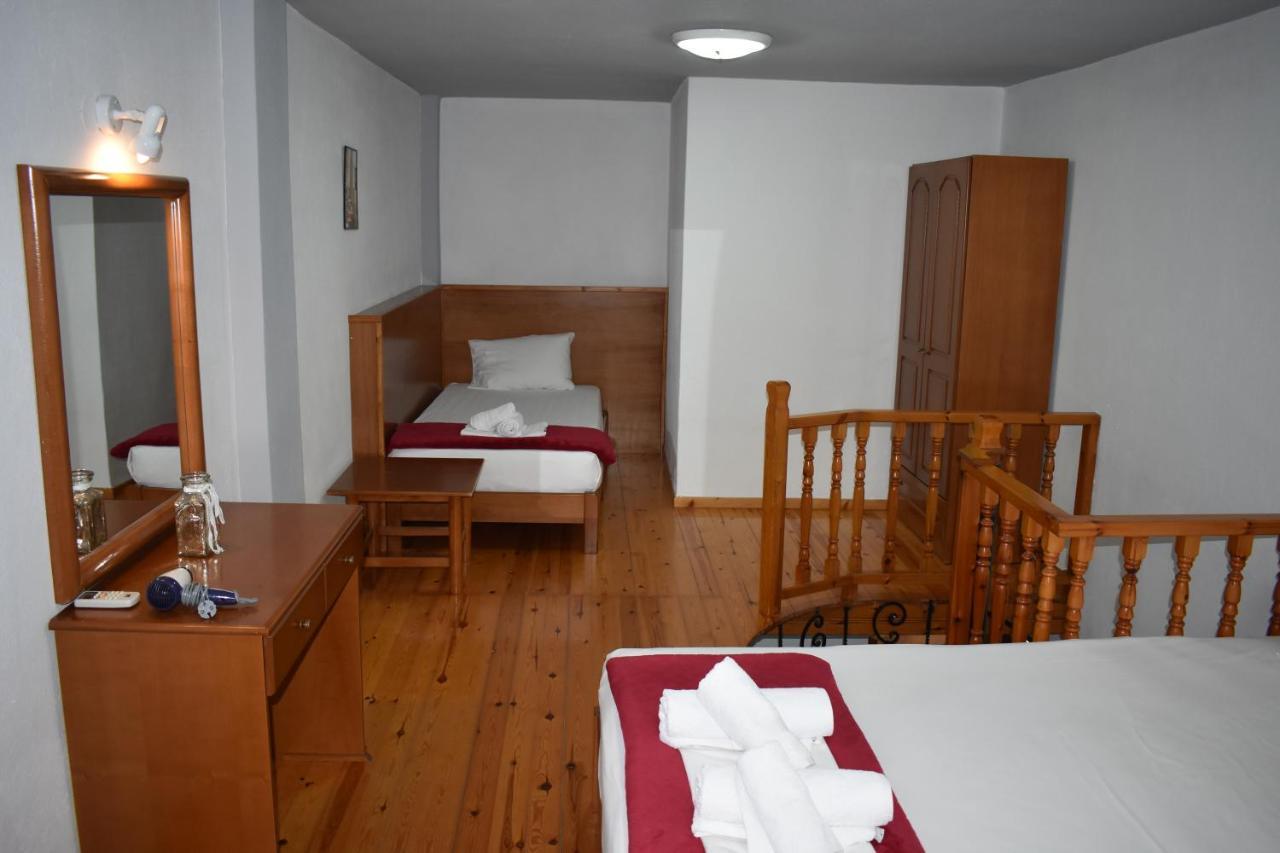 Galanis Studios And Apartments Platamonas Exterior foto